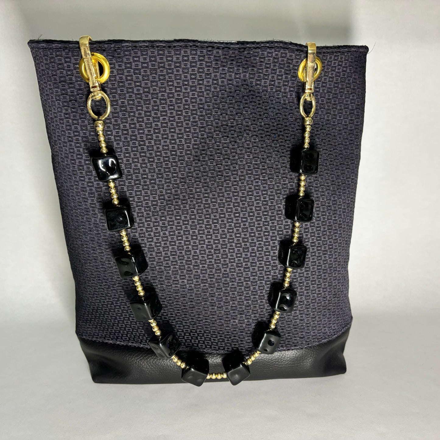 #1 CAMELY BLACKY
