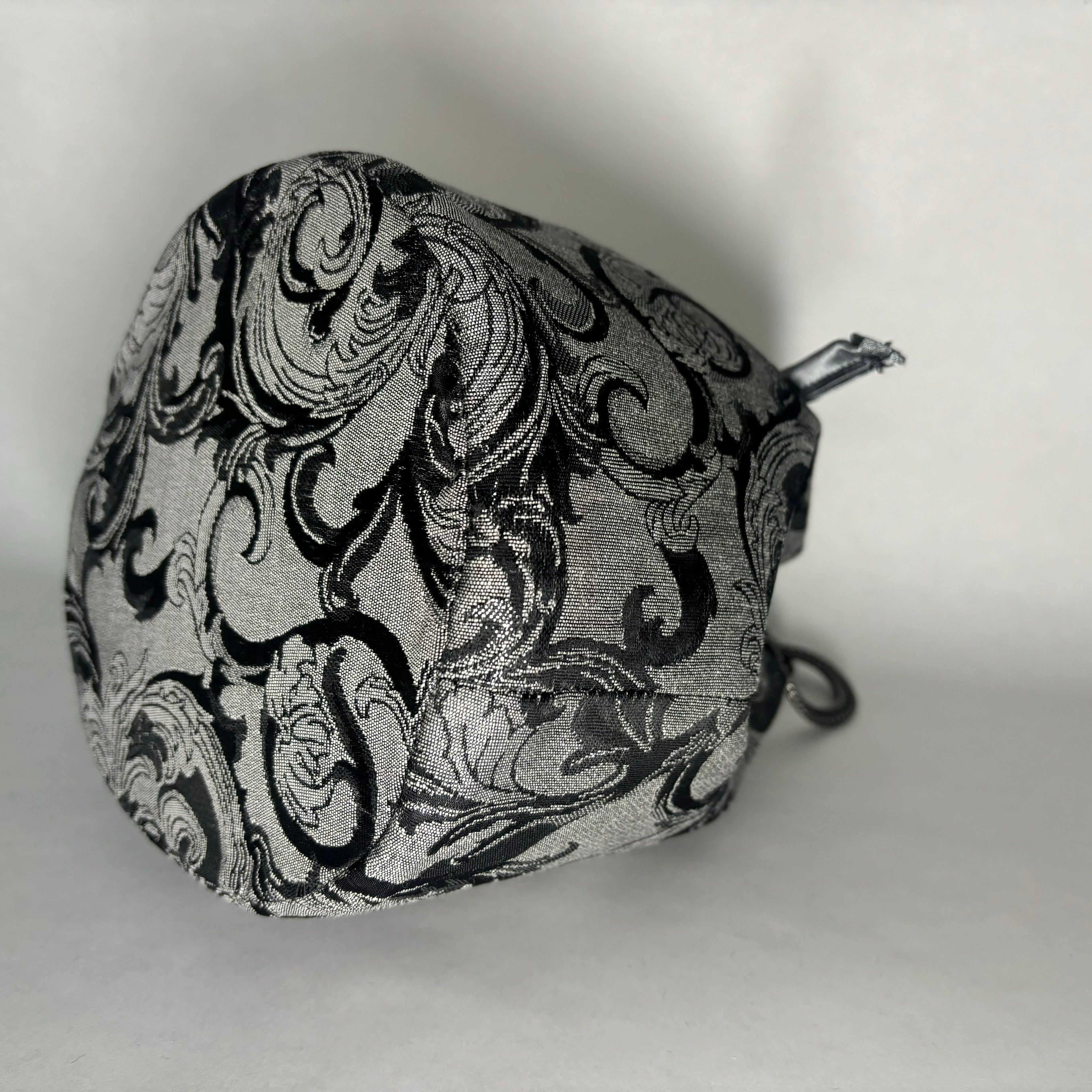 3# LIMITED EDITION LYNSY ISADORA